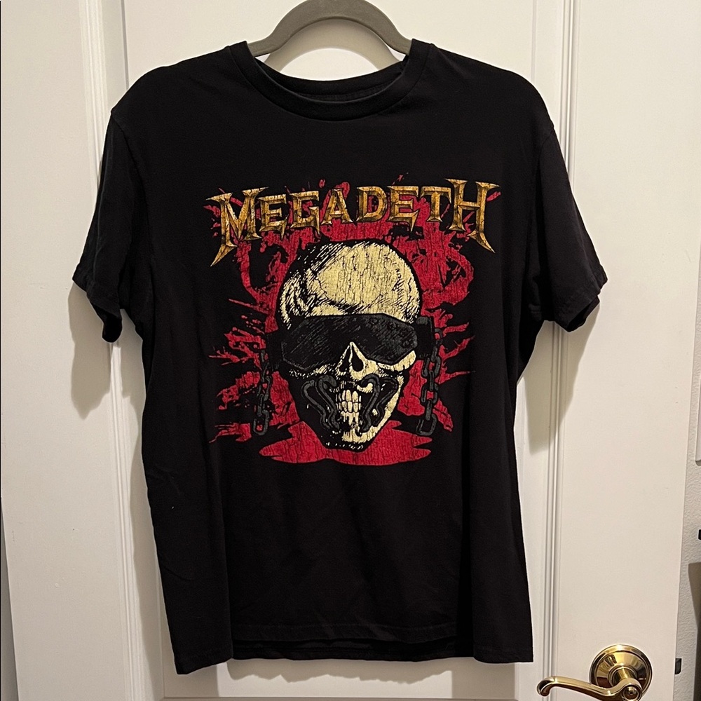 Megadeth Black Skull Graphic T-Shirt